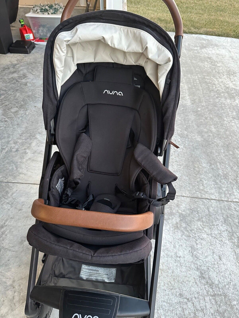 NUNA MIXX Next Stroller Excellent Condition